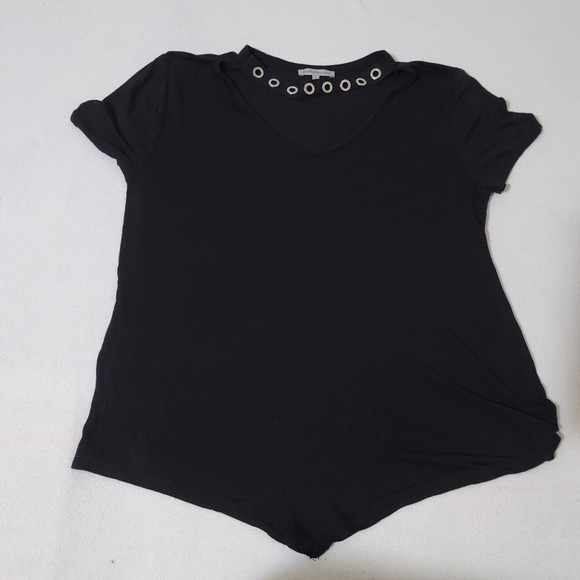 M Charlotte Russe grommet collar cut out tee short sleeve v tail black goth - Picture 6 of 10